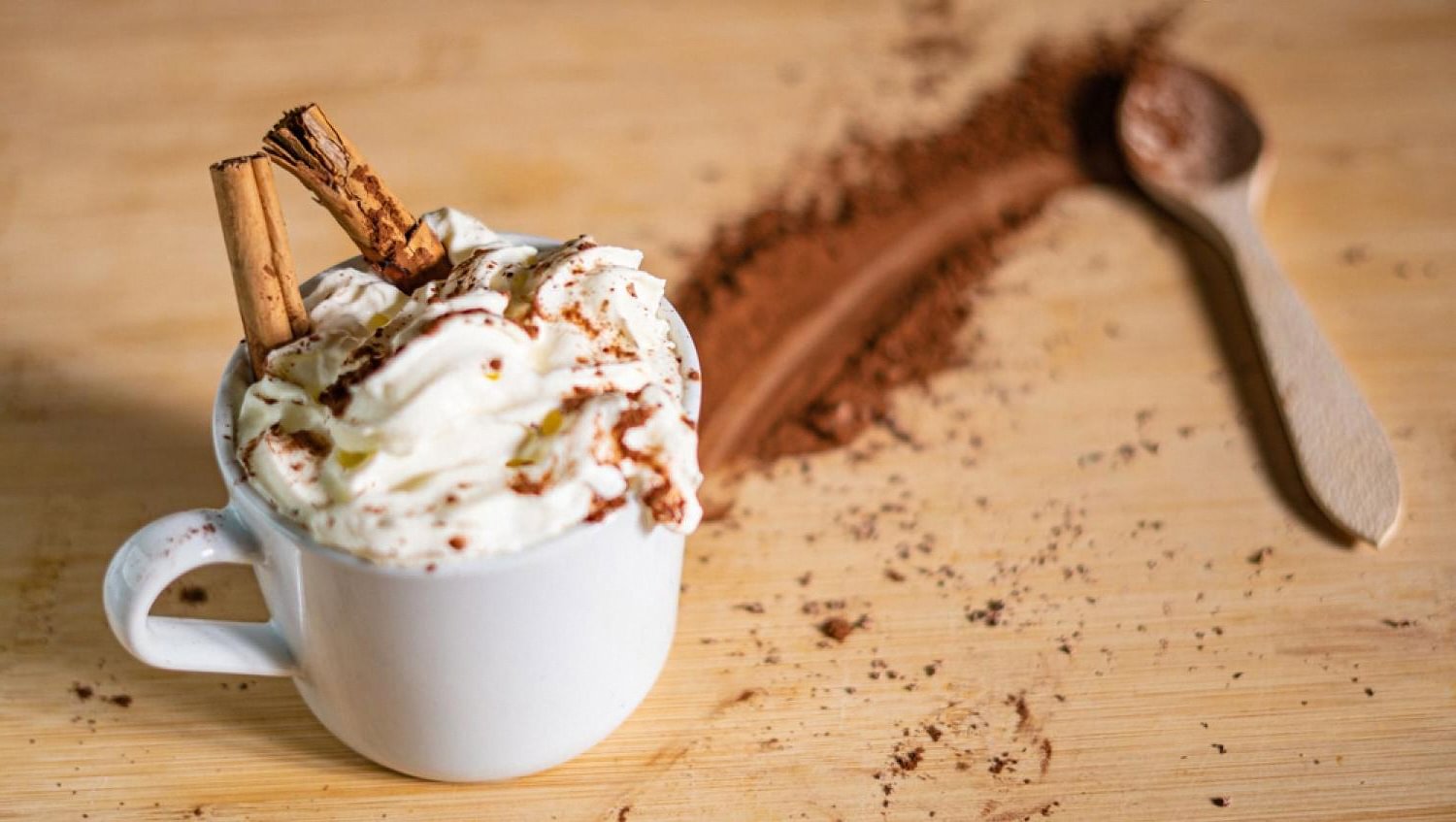 What Makes Belgian Hot Chocolate So Special? A Guide to Choosing the Perfect Cup